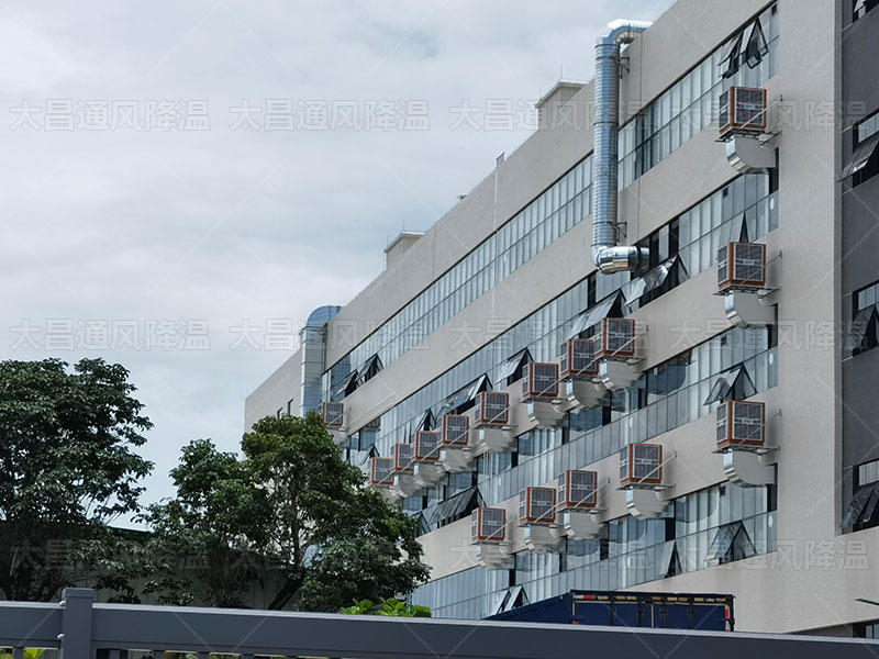 炎炎夏日,一款環(huán)保空調(diào)讓你的廠房清爽滿滿！